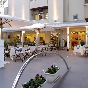 Nives Hotel